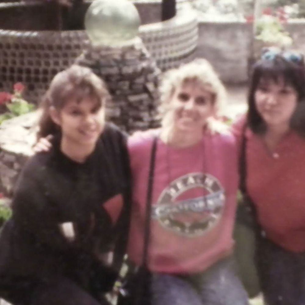 Meet your Posher, Suzzanne